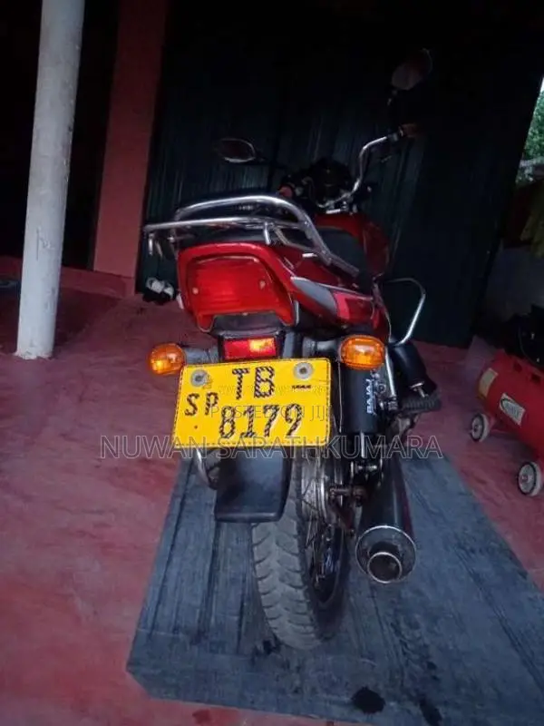 Bajaj CT-100 2008 Motorbike (Used)