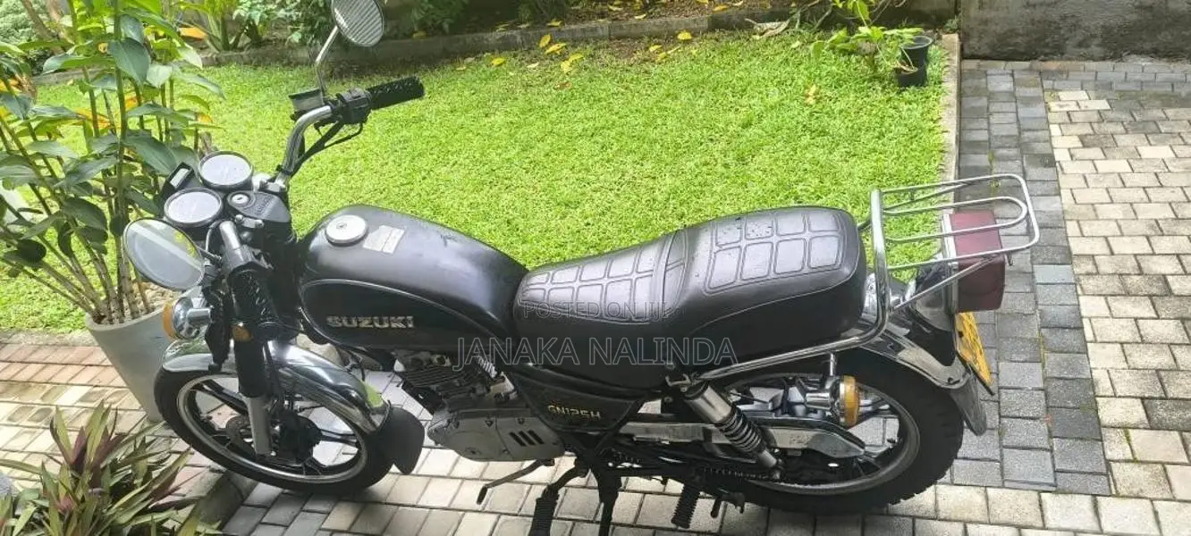 Suzuki GN 2011 Motorbike (Used)