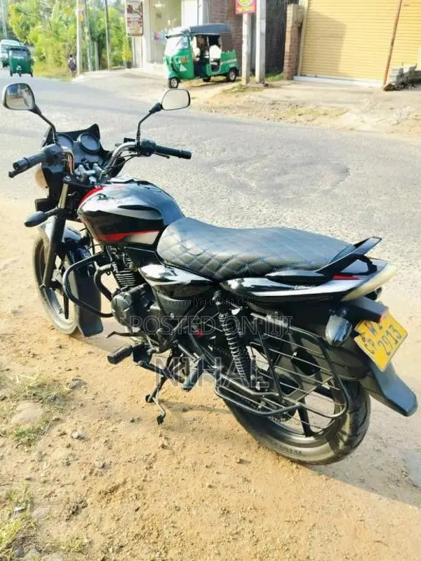 Bajaj Discover 2010 Motorbike (Used)