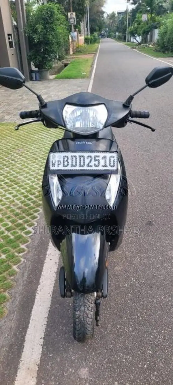 Honda Activa 2016 Motorbike (Used)