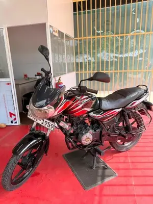 Bajaj Discover 2012 Motorbike (Used)