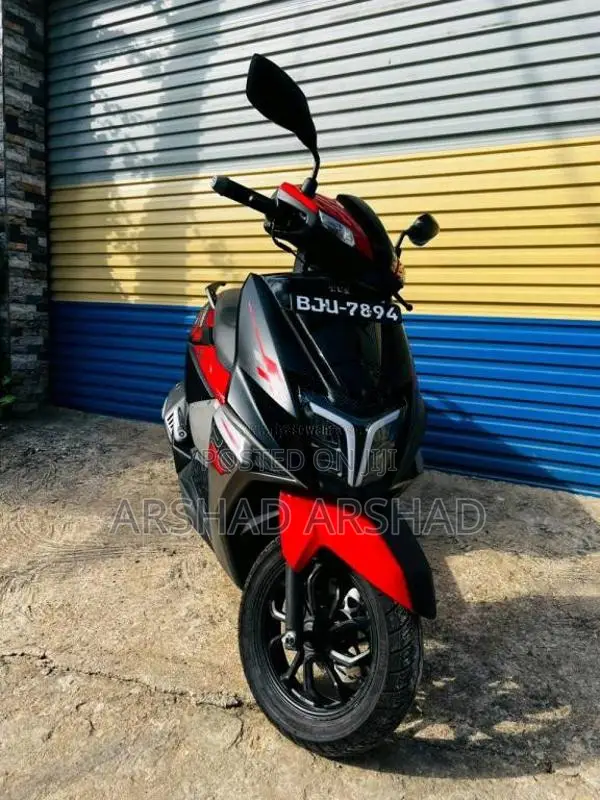 TVS Ntorq 2025 Motorbike (Used)