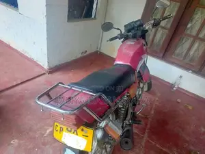 Suzuki GS125 UmaZaki 2003 Motorbike (Used)