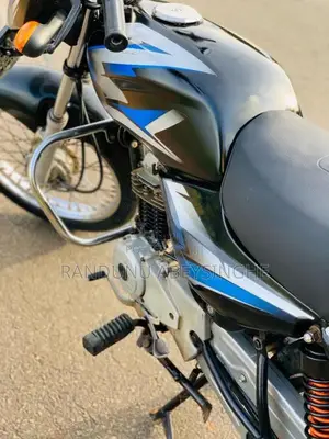 Bajaj CT-100 2010 Motorbike (Used)