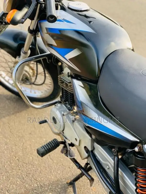 Bajaj CT-100 2010 Motorbike (Used)