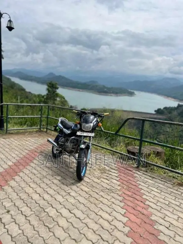 Bajaj CT-100 2011 Motorbike (Used)