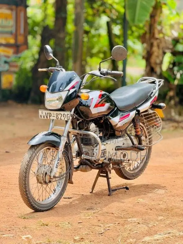 Bajaj CT-100 2010 Motorbike (Used)