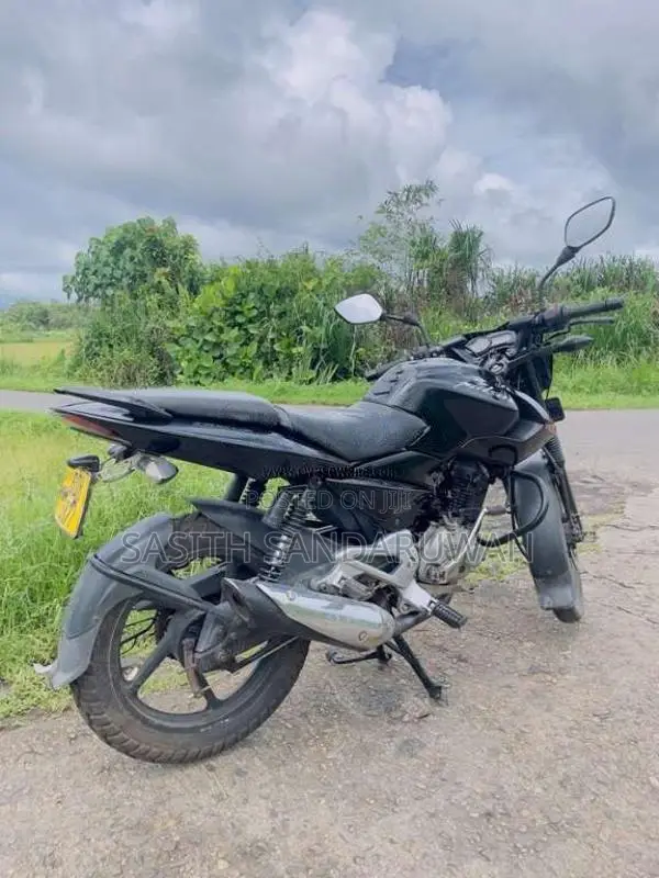 Bajaj Pulsar 135 2015 Motorbike (Used)