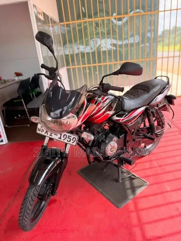 Bajaj Discover 2012 Motorbike (Used)