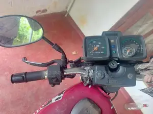 Suzuki GS125 UmaZaki 2003 Motorbike (Used)
