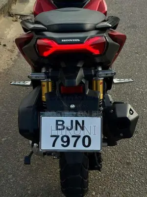 Honda Adv 2024 Motorbike (Used)