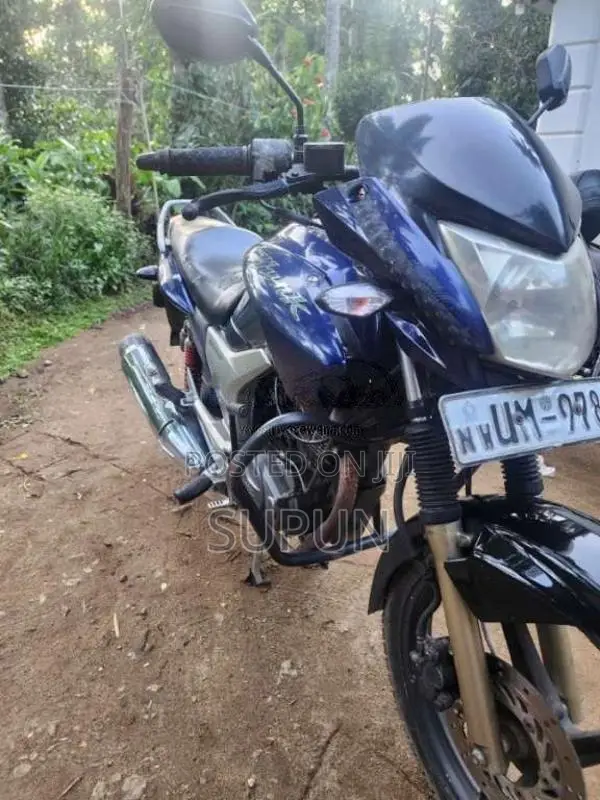 Hero-Honda Hunk 2009 Motorbike (Used)