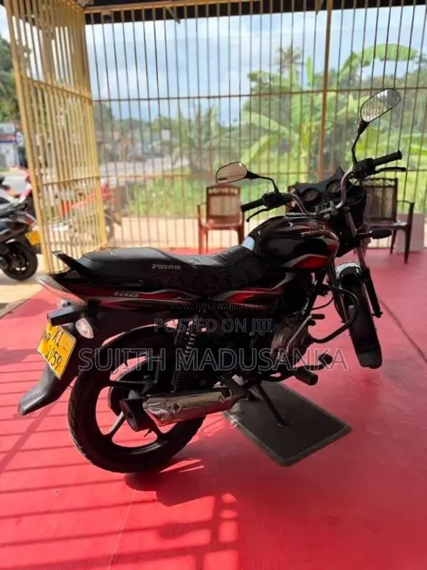 Bajaj Discover 2012 Motorbike (Used)