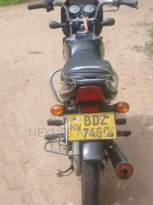 Bajaj CT-100 2016 Motorbike (Used)
