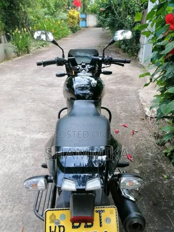 Bajaj Pulsar 2016 Motorbike (Used)