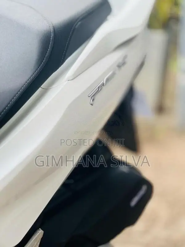 Honda Pcx 2025 Motorbike (Used)