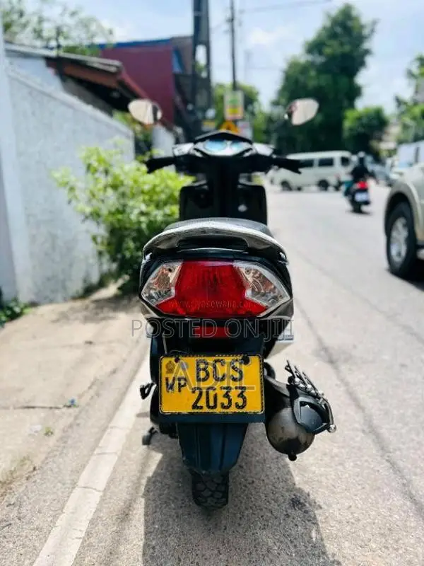 Honda Dio 2015 Motorbike (Used)
