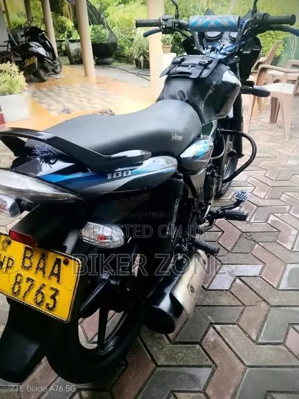 Bajaj Discover 2013 Motorbike (Used)