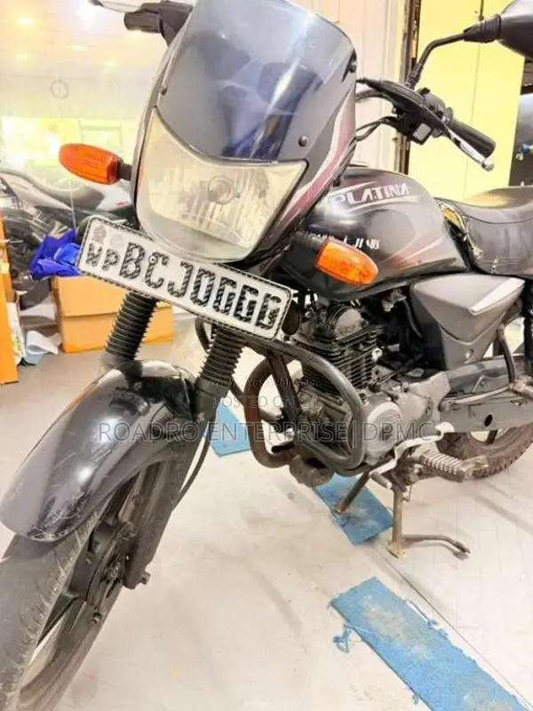 Bajaj Platina 2015 Motorbike (Used)