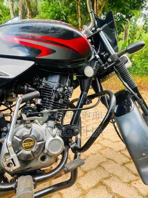 Bajaj Discover 2014 Motorbike (Used)