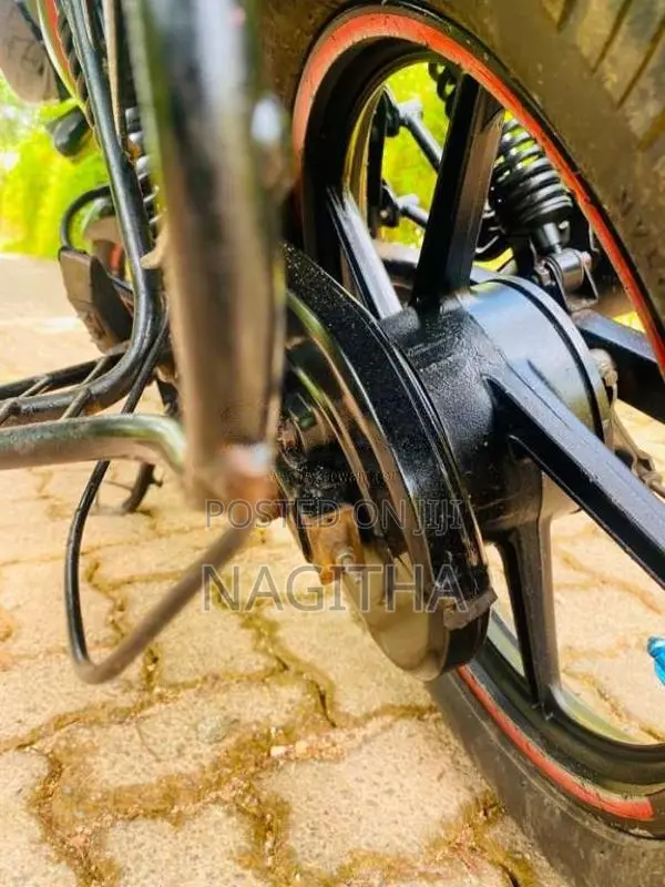 Bajaj Discover 2014 Motorbike (Used)
