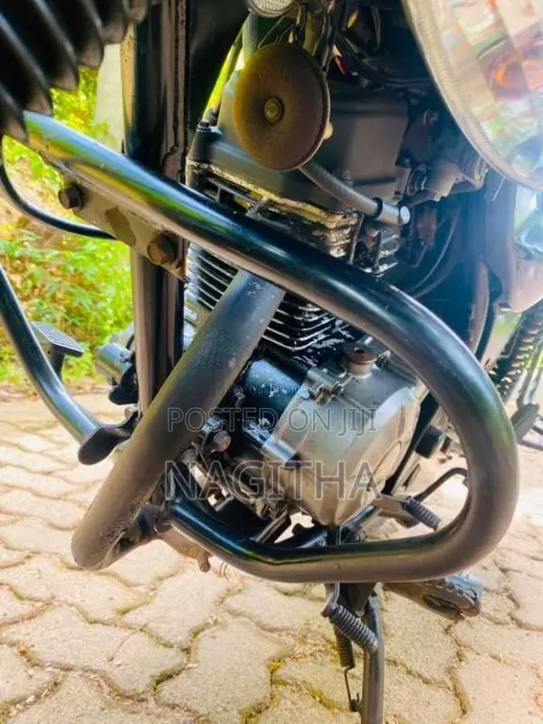 Bajaj Discover 2014 Motorbike (Used)