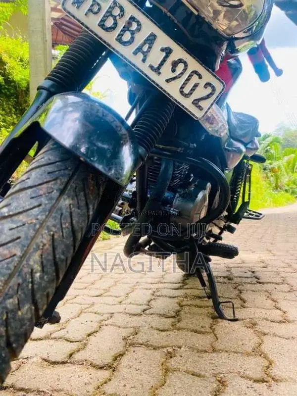 Bajaj Discover 2014 Motorbike (Used)
