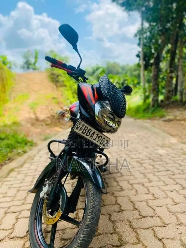 Bajaj Discover 2014 Motorbike (Used)