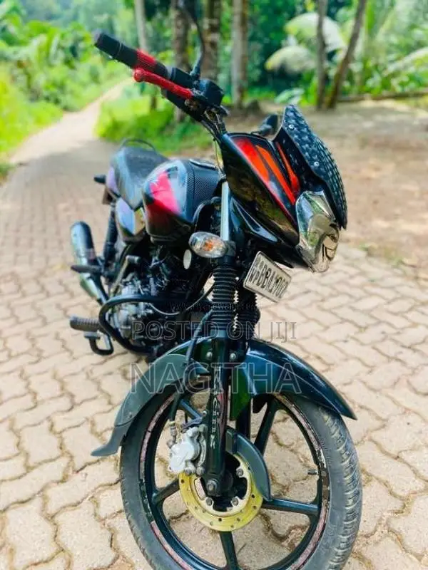 Bajaj Discover 2014 Motorbike (Used)
