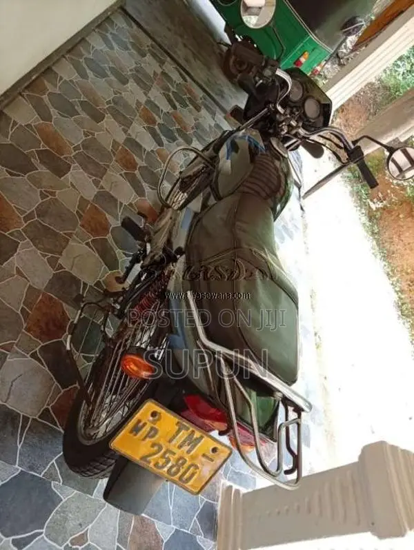 Bajaj CT-100 2007 Motorbike (Used)