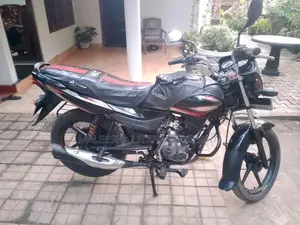 Bajaj Platina 2015 Motorbike (Used)