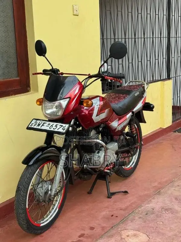 Bajaj CT-100 2010 Motorbike (Used)