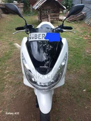 Honda Pcx 2017 Motorbike (Used)