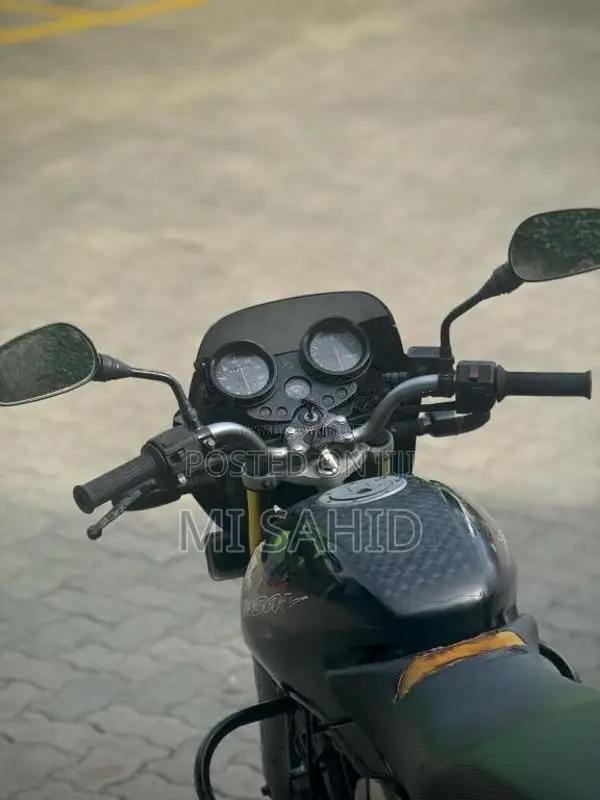 Bajaj Pulsar 180 2006 Motorbike (Used)