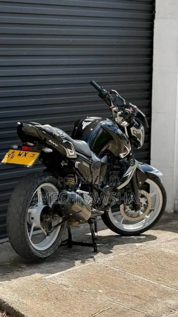 Yamaha FZ-16 2012 Motorbike (Used)