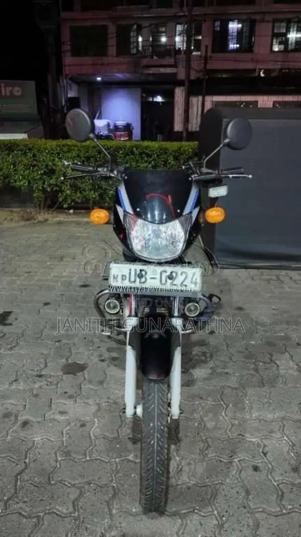 Bajaj CT-100 2008 Motorbike (Used)