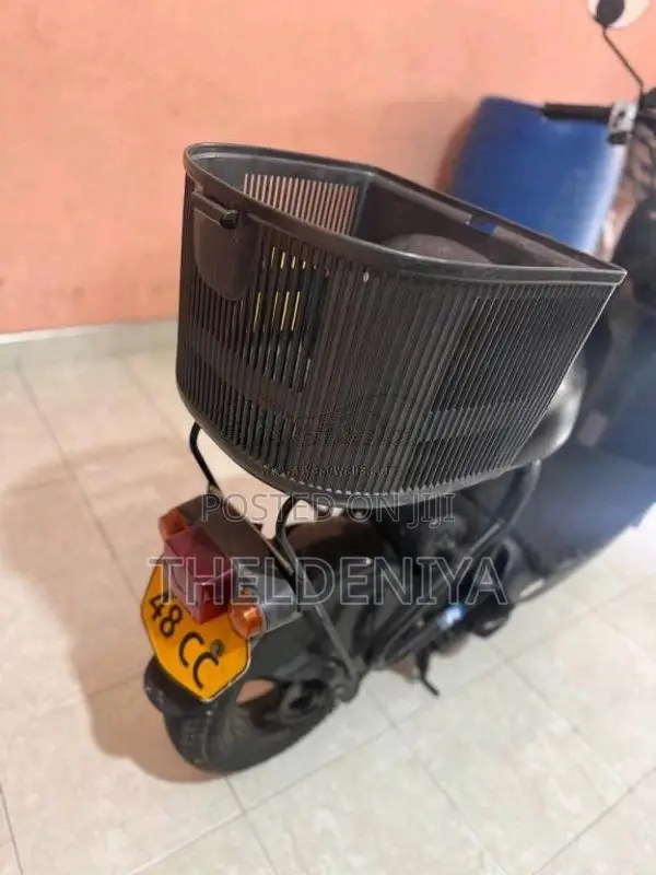 Suzuki Choi Nori 2018 Motorbike (Used)