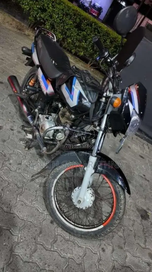 Bajaj CT-100 2008 Motorbike (Used)