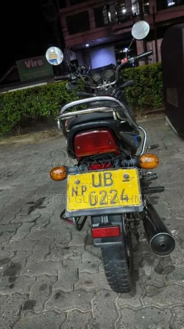 Bajaj CT-100 2008 Motorbike (Used)