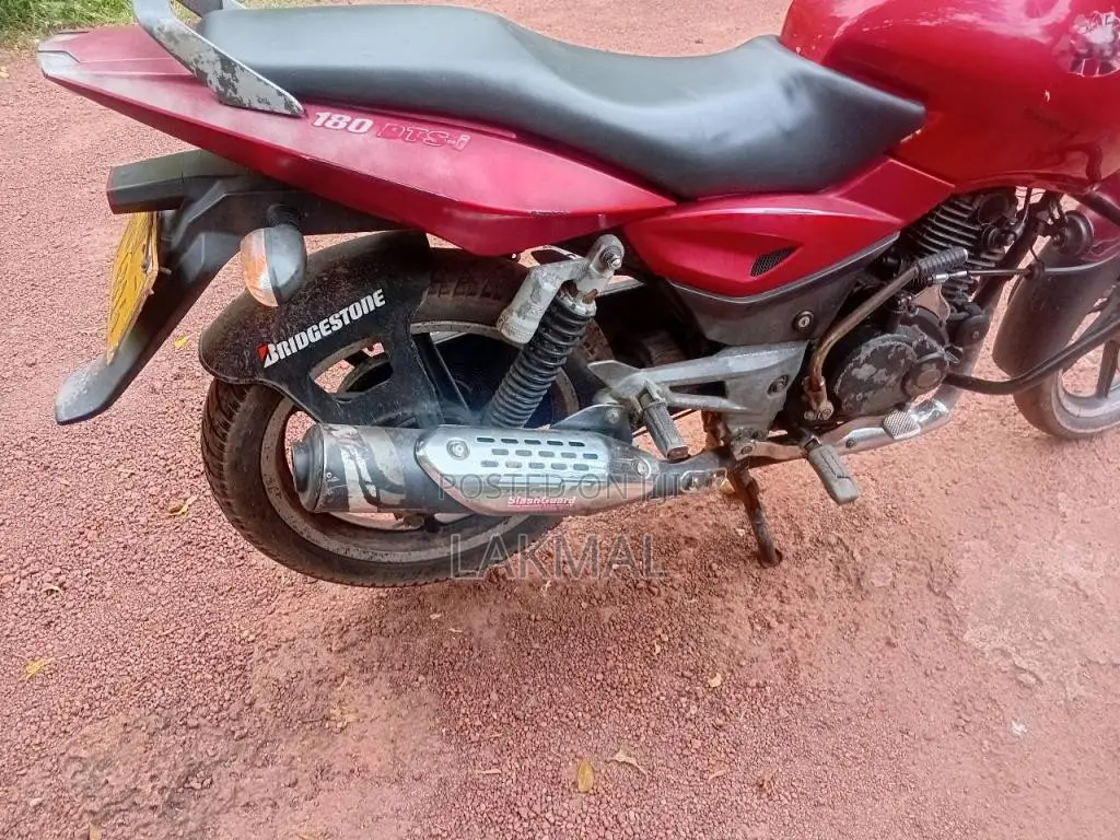 Bajaj Pulsar 2009 Motorbike (Used)