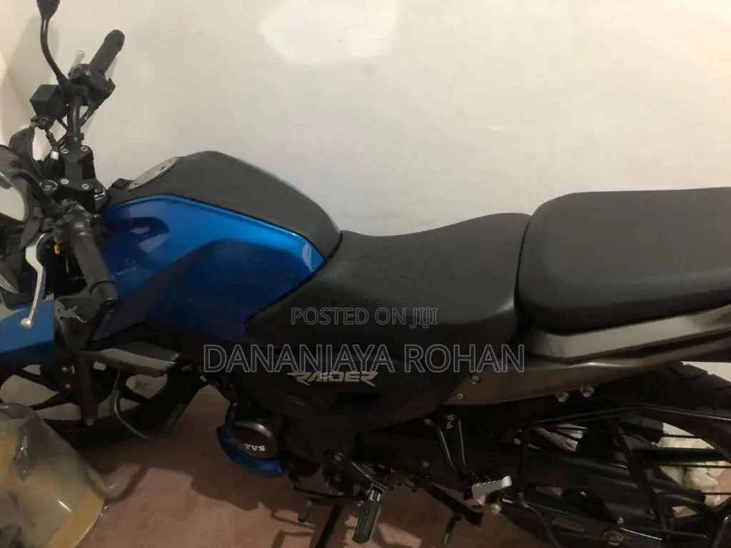 TVS Rider 2025 Motorbike (Used)