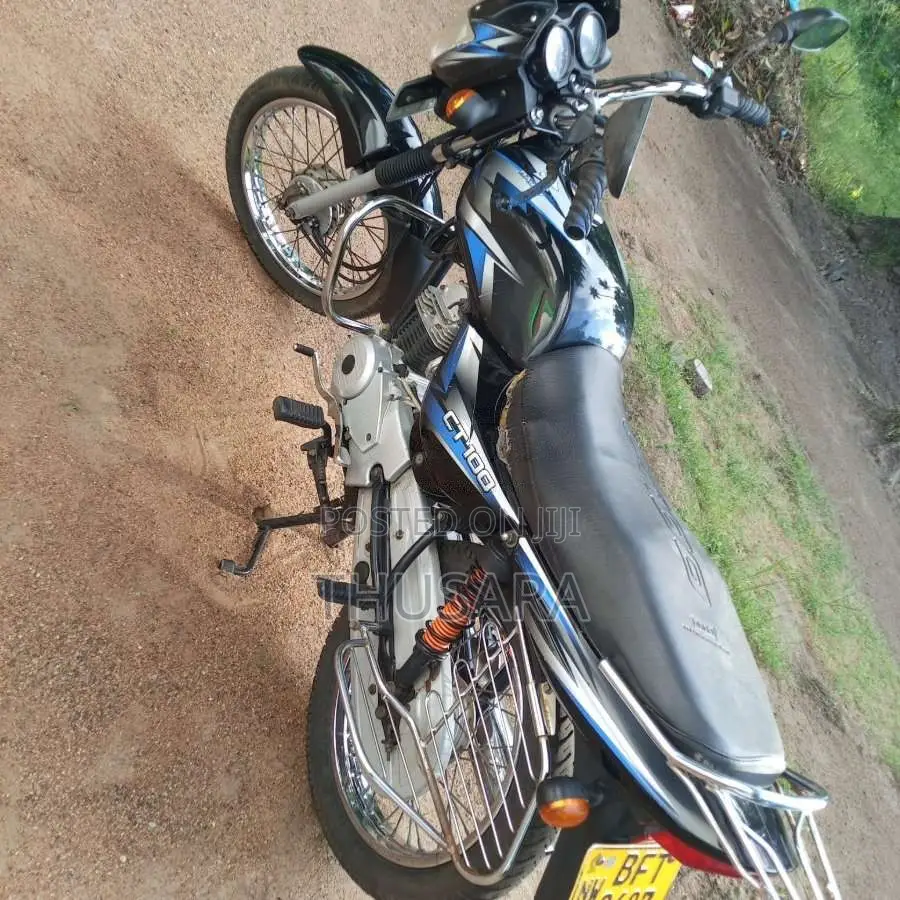 Bajaj CT-100 2017 Motorbike (Used)