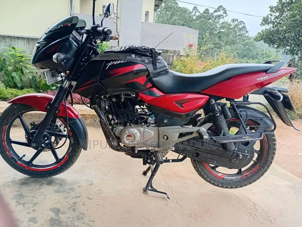 Bajaj Pulsar 150 2016 Motorbike (Used)