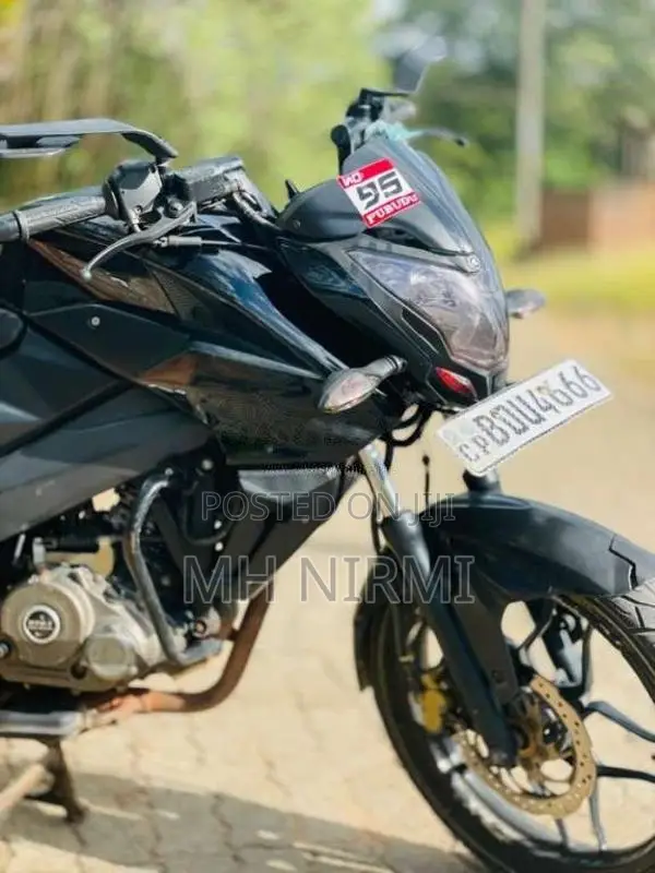 Bajaj Pulsar NS160 2016 Motorbike (Used)