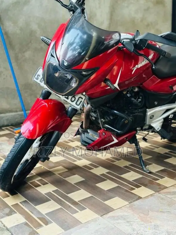 Bajaj Pulsar 200 2009 Motorbike (Used)