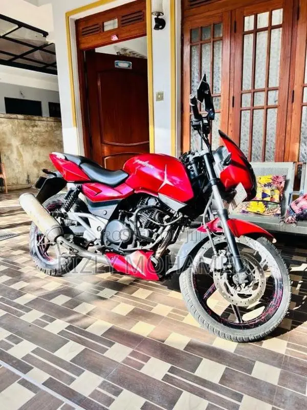Bajaj Pulsar 200 2009 Motorbike (Used)