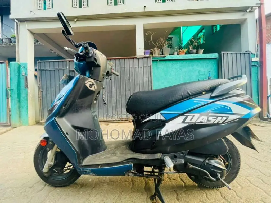 Hero Dash 2016 Motorbike (Used)
