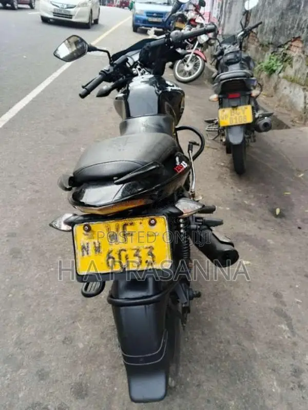 Bajaj Pulsar 2011 Motorbike (Used)