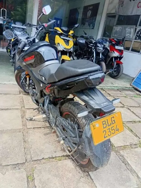 Hero Hunk 2026 Motorbike (Used)