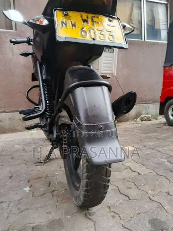 Bajaj Pulsar 2011 Motorbike (Used)